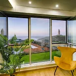 Th By En Casa Apartment