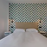Th By En Casa A Coruna