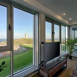 Th By En Casa