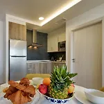 Th By En Casa