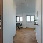 Th By En Casa Apartment