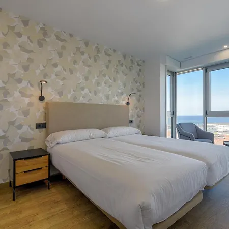 Apartment Th By En Casa A Coruna